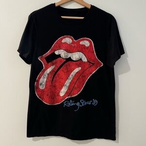 The Rolling Stones Men's Officially Licensed 1989 Distressed Tongue Tee T-Shirt